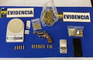 En prisión preventiva quedó un hombre que fue detenido por microtráfico de drogas y porte ilegal de armas de fuego en Victoria