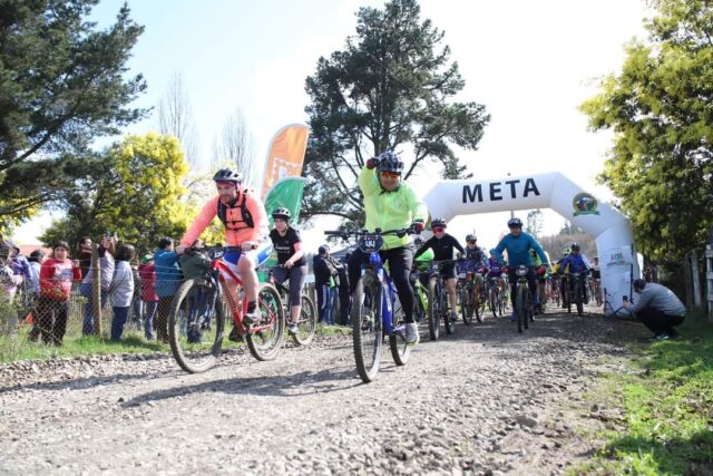 500 ciclistas dieron el vamos a la primera fecha del desafío Kutralkura Araucanía