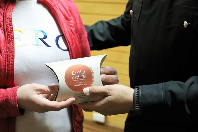 Entregan copitas sanitarias para mujeres privadas de libertad en La Araucanía