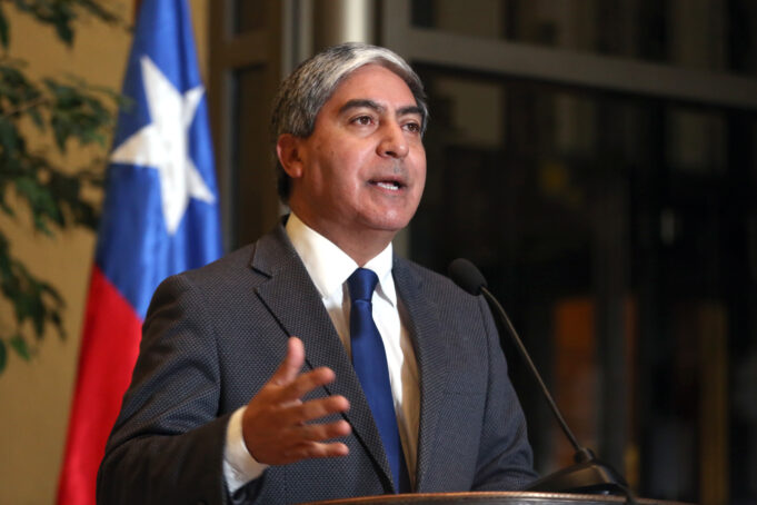 Diputado Leal critica baja inversión en Liceos Bicentenarios y anuncia que solicitará aumentar recursos en Ley de Presupuestos 2023