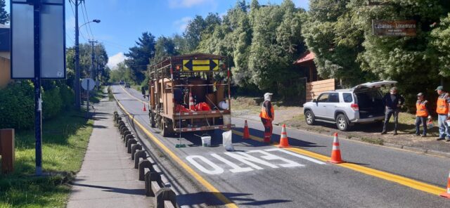 DISTINTOS TRABAJOS DE MEJORAMIENTO VIAL SE ESTÁN EJECUTANDO EN PUCÓN