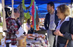 Feria Madres Emprendedoras de Niños Oncológicos estará hasta este miércoles en plaza Aníbal Pinto de Temuco