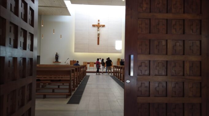 Nuevo Templo San Juan Evangelista de Pitrufquén Abrió sus Puertas Para la Comunidad