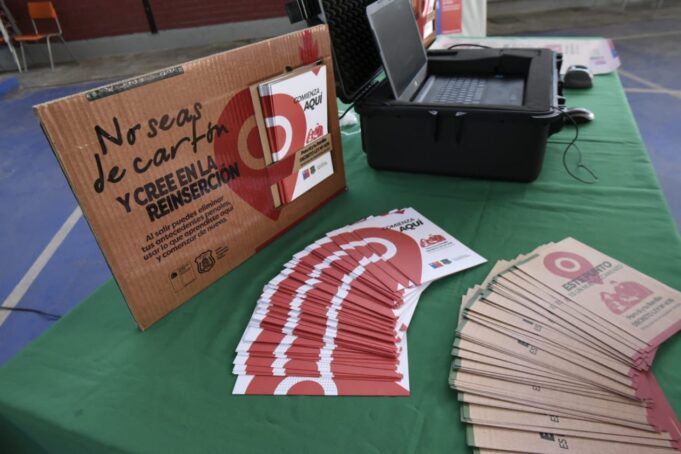 GENDARMERÍA REALIZA CAMPAÑA QUE PROMUEVE ELIMINAR ANTECEDENTES PENALES