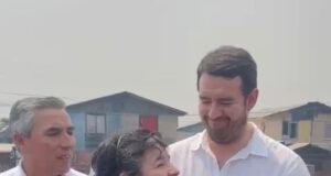 Gobernador Rivas anuncia rápida reconstrucción de 60 viviendas siniestradas en Purén gracias a convenio entre el GORE y Desafío Levantemos Chile