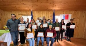 Emprendedores de Freire Reciben Certificación del FOSIS