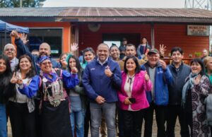 Ministro de Educación Participa del Inicio de Año Escolar en Escuela Afectada por Incendios en Cholchol