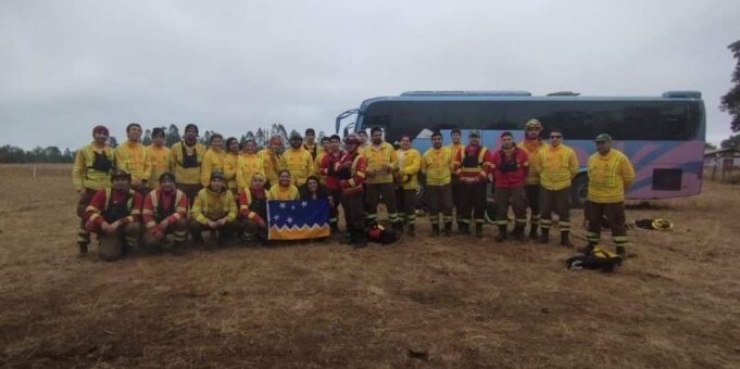 Brigadistas del Sur Llegan a Pitrufquén Para Labores Post Control de Incendio Forestal