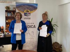 Municipalidad de Pitrufquén Firma Convenio con Universidad Santo Tomás