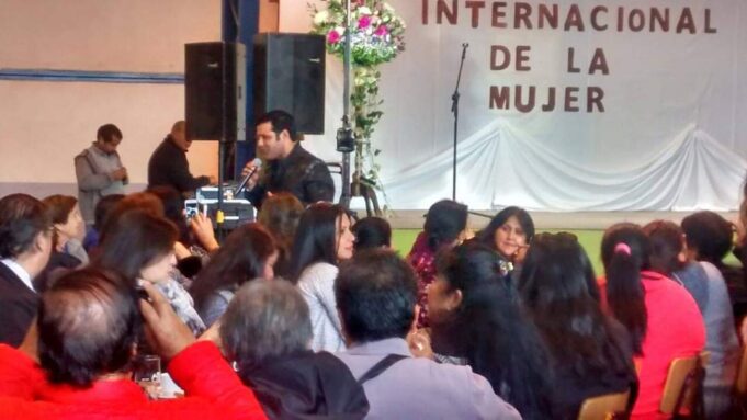 Freire Conmemora el Día de la Mujer con Actividades en Diferentes Sectores de la Comuna