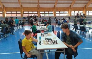 En Pitrufquén se Realizó Entretenida Jornada de Ajedrez con Cifra Récord de Participación