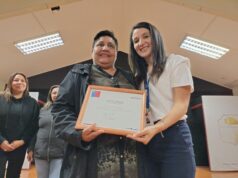Mujeres Emprendedoras de Pitrufquén Reciben Certificación del FOSIS