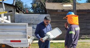 Loncoche Avanza en Reposición de Luminarias Led en Alumbrado Público