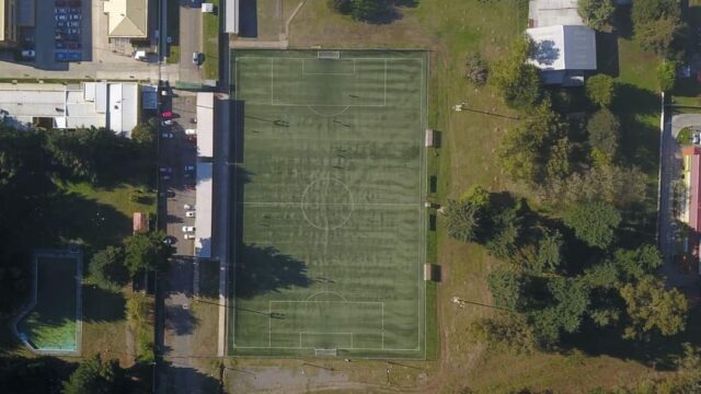 Inaugurarán Nueva Iluminación de la Cancha Sintética de Pitrufquén: Revisa Aquí la Programación de los Partidos