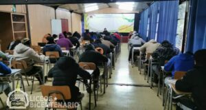 Estudiantes del Liceo Bicentenario Andrés Antonio Gorbea Rinden Primer Ensayo PAES