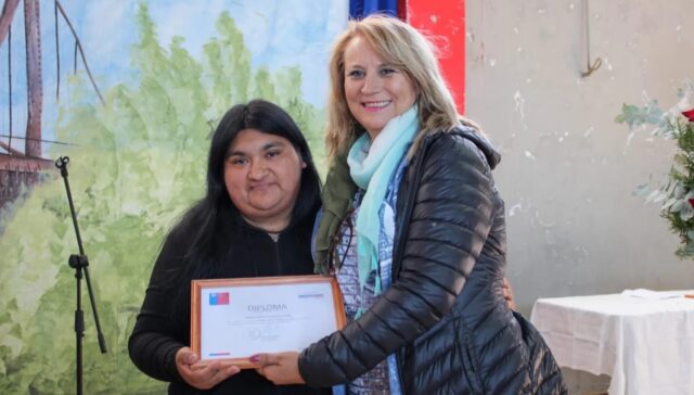 Emprendedores de Pitrufquén Fueron Beneficiados con Recursos FOSIS en Programas emprendamos Semilla y Apoyo tu Plan Laboral