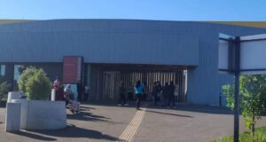 Joven Madre Muere en las Afueras del Hospital de Collipulli: Servicio de Salud Instruyó Auditoria