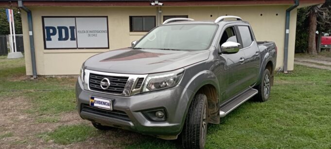 En el Centro de Pitrufquén fue Recuperada una Camioneta que Había Sido Robada en la Región Metropolitana