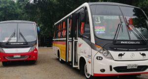 Conductores de micros de Temuco y Padre Las Casas evalúan nueva paralización