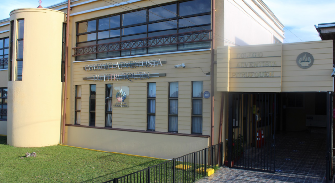 Mensajes Anónimos con Tono Amenazante Preocupa a Apoderados de Colegio de Pitrufquén