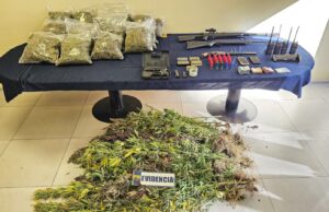 Incautan Armas, Municiones y Marihuana en Allanamiento en Victoria