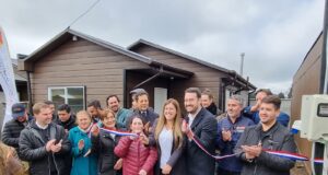 Entregan Primeras Viviendas Definitivas Para Vecinos de Vilcún Afectados por Incendios