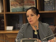 Senadora Aravena llama a los Ministerios de Salud y Educación a tomar medidas “urgentes”