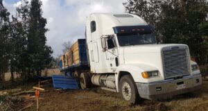 Carabineros de Pitrufquén Logran Recuperan Camión Robado