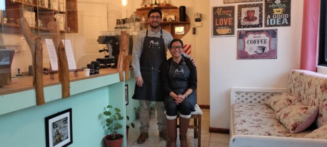 Joven Matrimonio Se La Jugó Por Su Propia Cafetería De Especialidad En Pitrufquén