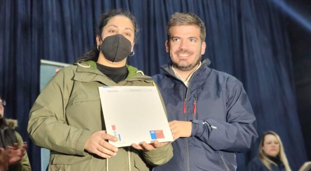 Luego de 6 Años de Espera Comunidad de Curacautín Recibió Subsidios de Vivienda