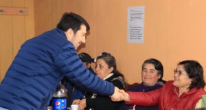 Alcalde de Gorbea Busca Avanzar en Proyecto de Asfaltado Botacura – Faja Ricci