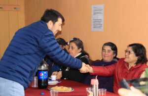 Alcalde de Gorbea Busca Avanzar en Proyecto de Asfaltado Botacura – Faja Ricci