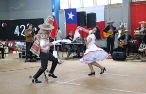Exitosa muestra comunal de cueca escolar 2023 en Pitrufquén