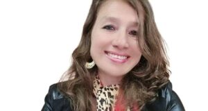 «Te haremos sufrir»: Concejala de Carahue Denuncia Amenazas por Redes Sociales