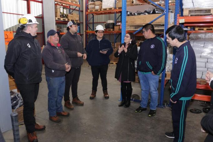 Estudiantes de la Escuela Paul Harris Comenzaron Con Sus Prácticas y Pasantías Laborales