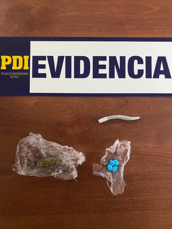 Detienen a Mujer que Intentó Ingresar Drogas a la Cárcel de Lautaro en su Ropa Interior