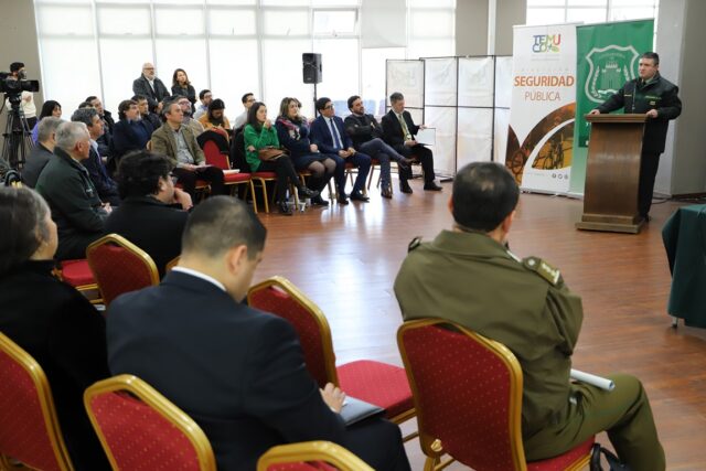 Gendarmería Realiza Primer Seminario De Reinserción Social Y Seguridad Pública En Temuco