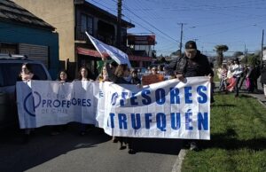Profesores de Pitrufquén y Freire Se Sumaron al Paro Nacional Indefinido