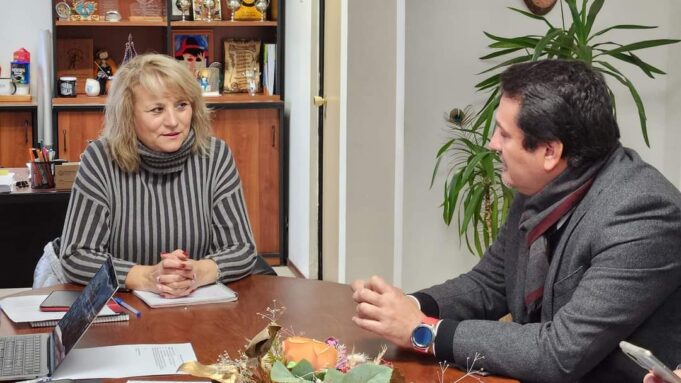 Alcaldesa de Pitrufquén y Centro de Negocios se Reúne con Bancoestado en Beneficio de Emprededores