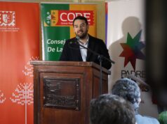 Gobernador Rivas Firma Mensaje Para Construcción APR Que Beneficiará A Sector Rural De Padre Las Casas