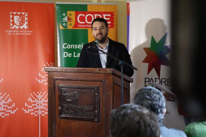 Gobernador Rivas Firma Mensaje Para Construcción APR Que Beneficiará A Sector Rural De Padre Las Casas