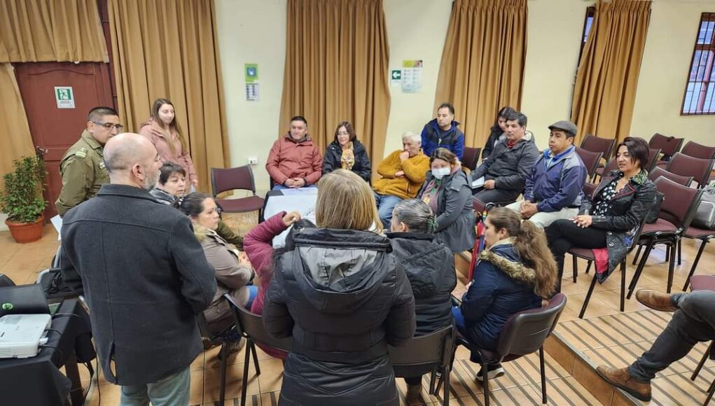 Municipio Y Alcaldesa Jacqueline Romero Impulsan Proyecto Para Renovar Plaza De Armas De Pitrufquén