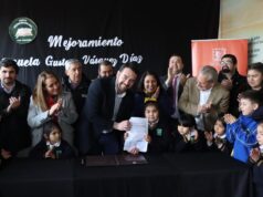 Gobernador Rivas Firmó Mensaje Que Beneficiará A 300 Estudiantes De Los Sauces Con La Mejora De La Escuela E77 Gustavo Vásquez Díaz