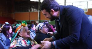 Gobernador Luciano Rivas Reconoció A Mujeres Líderes De Vilcún