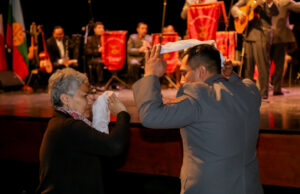 Con Cuecas, Arpa Y Gala Folclórica, Junto A La Banda Del Ejército, Villarrica Inició Los Festejos Patrios