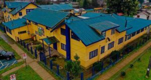 Delincuentes Roban Objetos Tecnológicos y Dinero Desde Colegio de Gorbea