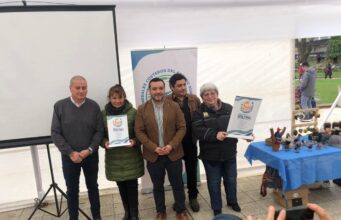Lanzan Cooperativa «Manos de Toltén»: Mujeres Artesanas Que Viven Torno a Humedales Costeros