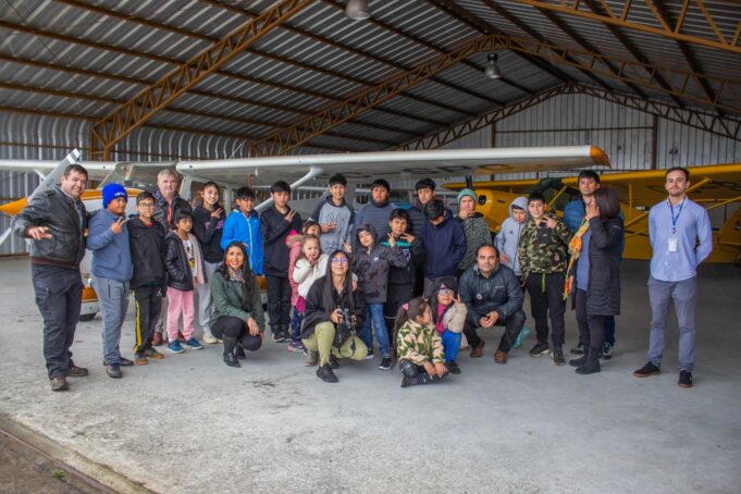 Niños De Escuela Quetroco De Freire Fueron Premiados Por Sus Resultados En Simce 2022 Con Visita Al Aeropuerto Araucanía