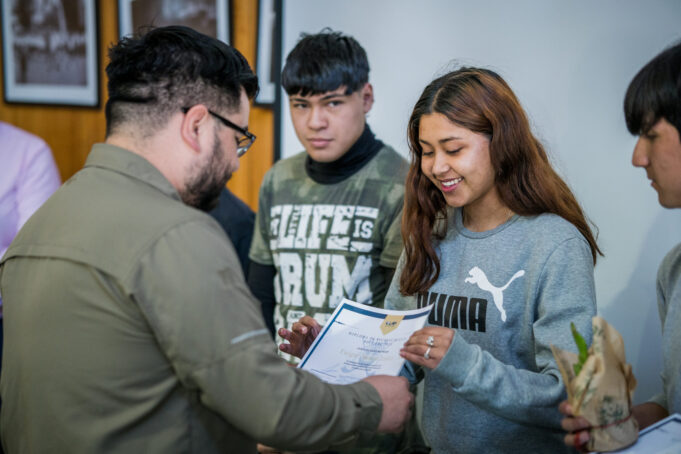 Alumnos De Melipeuco Fueron Beneficiados Con Becas De Estudio