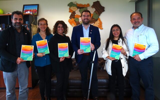 Fundación Araucaníaprende Y Pacto Niñez Presentaron A Gobernador Rivas “Hoja De Ruta Para El Bienestar De La Niñez”